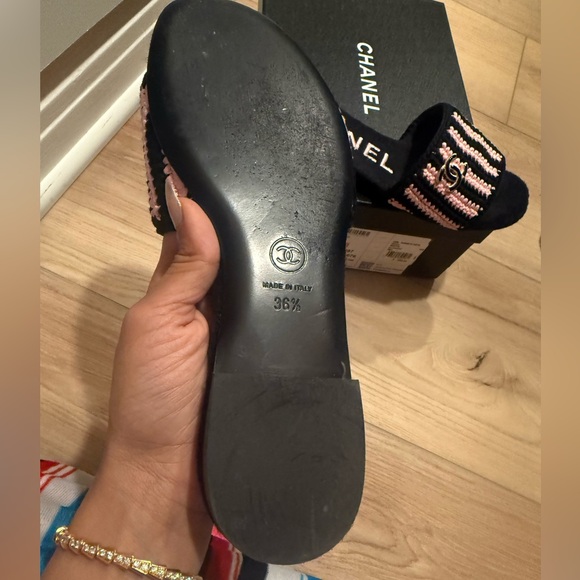 CHANEL Black and Pink crochet Striped Slides - Picture 6 of 7